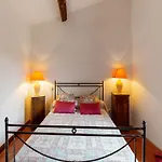 Charming In With Balcony *