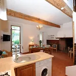 Charming In With Balcony *