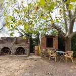 Charming In With Balcony * Tautavel
