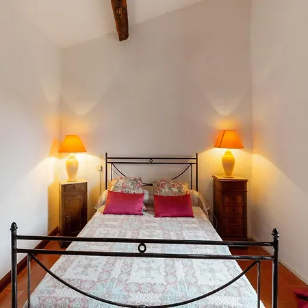 Charming In With Balcony *