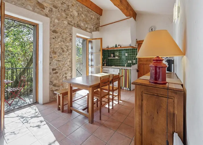 Casa vacanze Charming In With Balcony