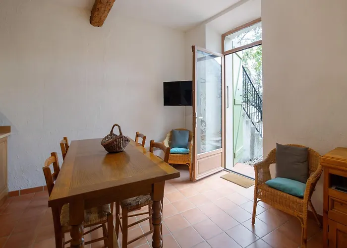 Charming In With Balcony Casa vacanze