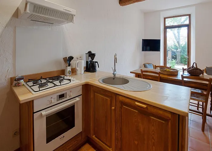 Casa vacanze Charming In With Balcony