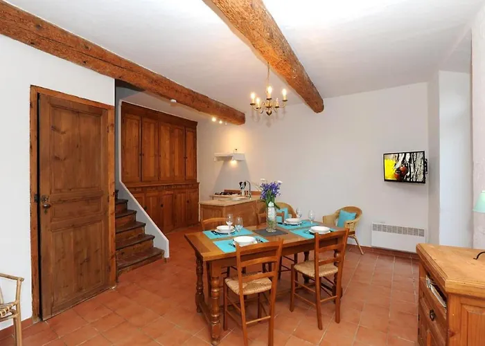 Charming In With Balcony Casa vacanze
