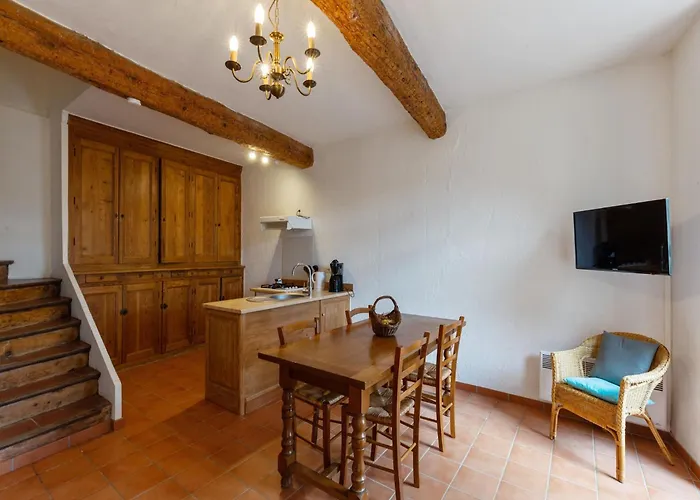 Charming In With Balcony Casa vacanze